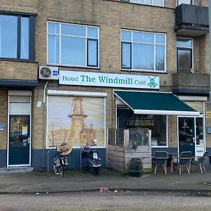 Cafe The Windmill , Schiedam Holandia